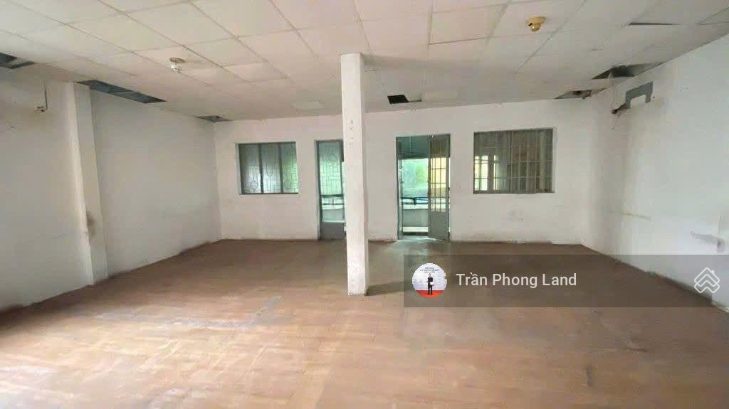 Chính chủ gửi cho thuê nhà mặt tiền 458460 trường chinh, q. tb, 8x17m, trệt lửng 2 lầu, 0908 140 ***
