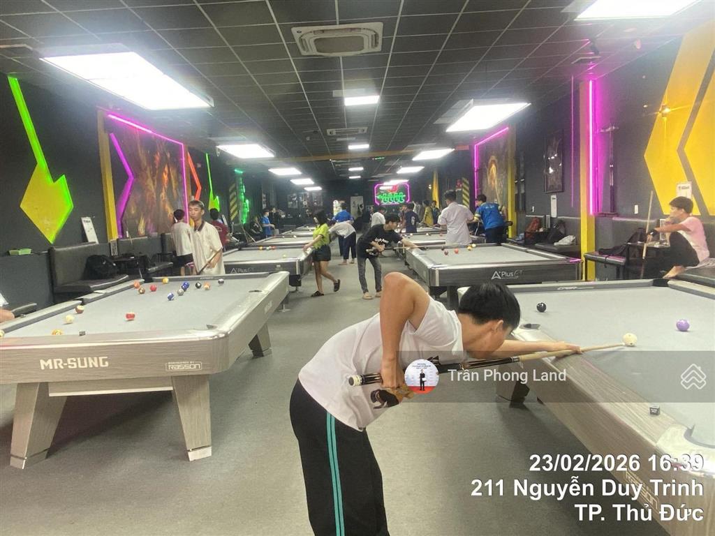 Chính chủ gửi cho thuê nhà mặt tiền 213 nguyễn duy trinh, q2, 8.8(9)x36m, 330m2, 0908 140 ***