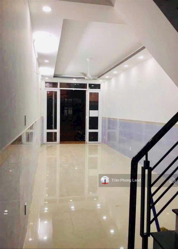Chính chủ cho thuê nhà hẻm xe hơi 10/96 kỳ đồng, p9, q3, 3.2x13m, trệt + lầu, giá 20tr, 0908 140 ***
