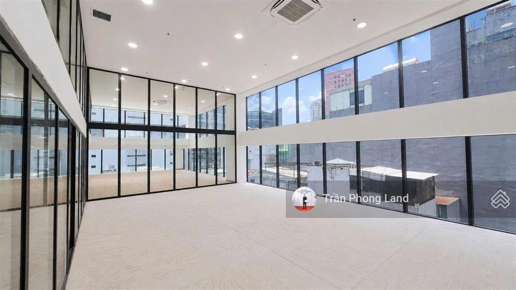 Chính chủ cho thuê văn phòng tòa nhà atlas building mặt tiền 65 phó đức chính, q1, 0908 140 ***
