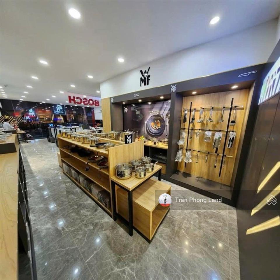 Chính chủ gửi cho thuê nhà mặt tiền 4c nguyễn thị minh khai, p. đakao, q1, 8x13m, 0908 140 ***