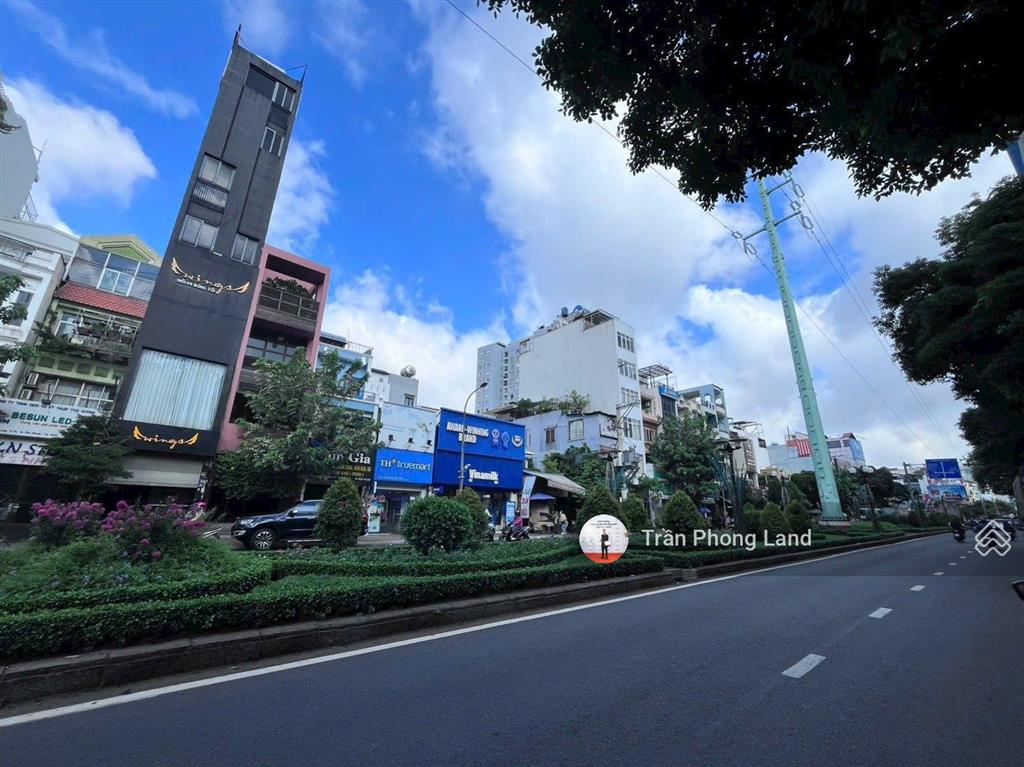 Chính chủ gửi cho thuê nhà mặt tiền 309 phan xích long, p1, q. phú nhuận, 3.5x14m, 0908 140 ***