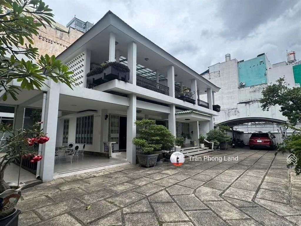 Chính chủ gửi bán nhà mặt tiền thụt 42a trần huy liệu, p11, q.phú nhuận, 972,4m2, 0938 140 ***