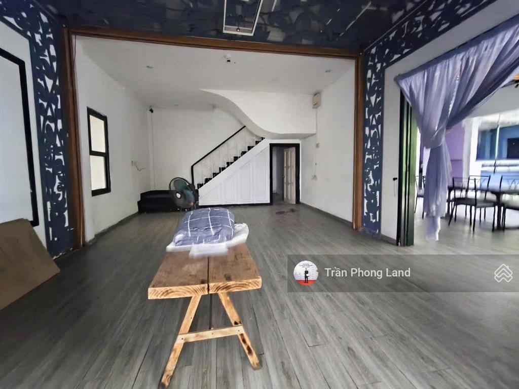 Chính chủ gửi cho thuê biệt thự 28a trần cao vân, p12, q. phú nhuận, 28x20m, trệt + lầu, 0908 140 ***