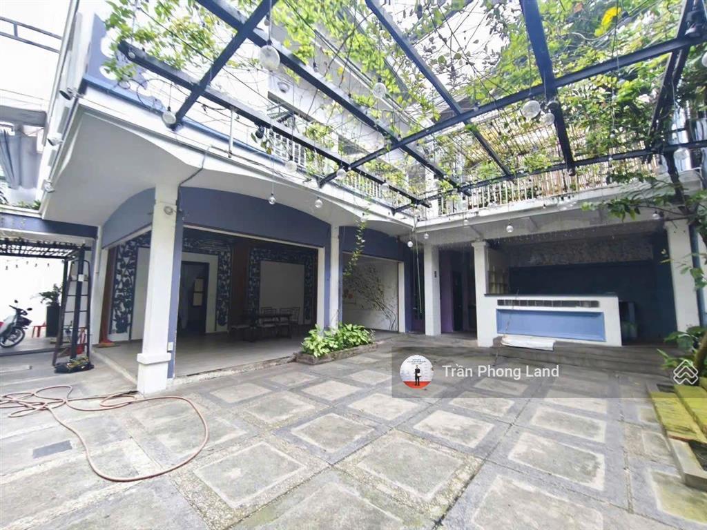 Chính chủ gửi cho thuê biệt thự 28a trần cao vân, p12, q. phú nhuận, 28x20m, trệt + lầu, 0908 140 ***