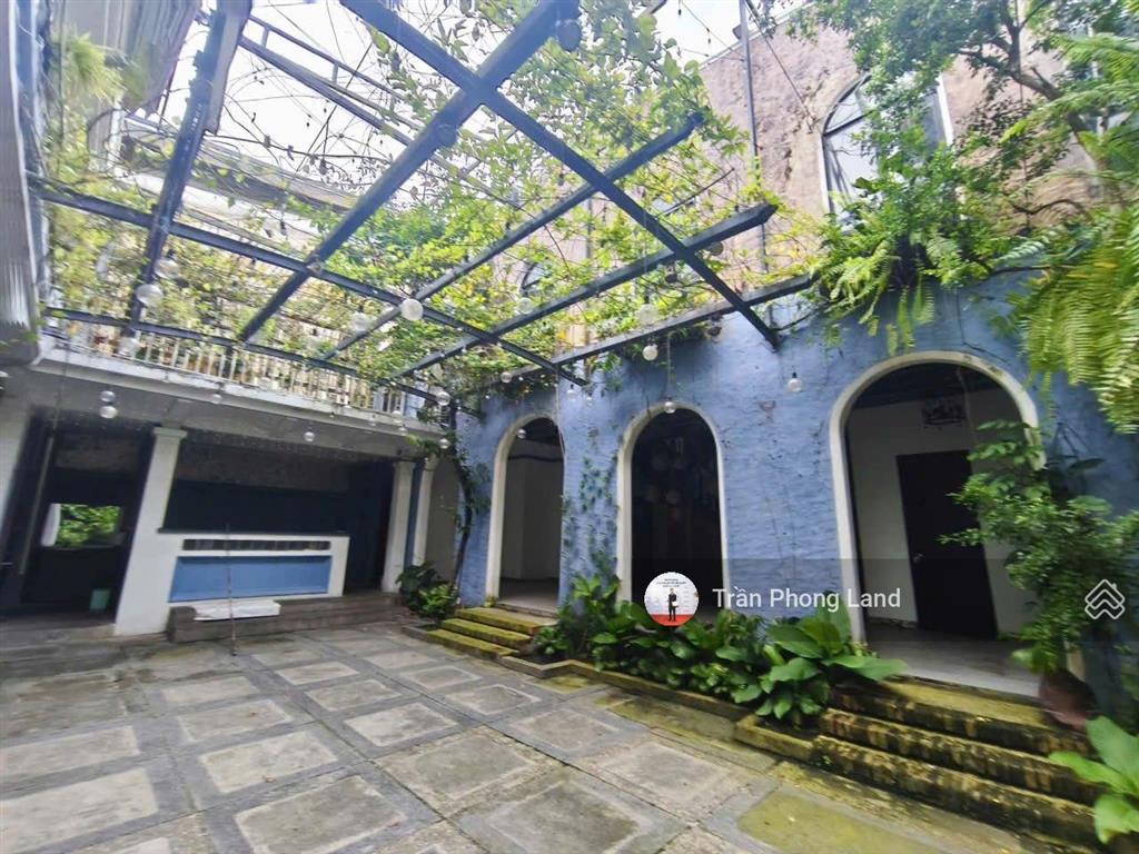 Chính chủ gửi cho thuê biệt thự 28a trần cao vân, p12, q. phú nhuận, 28x20m, trệt + lầu, 0908 140 ***