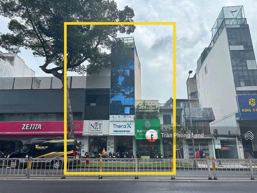 Chính chủ gửi bán nhà mặt tiền 210212212c trần hưng đạo, p. nguyễn cư trinh, q1, 0938 140 ***