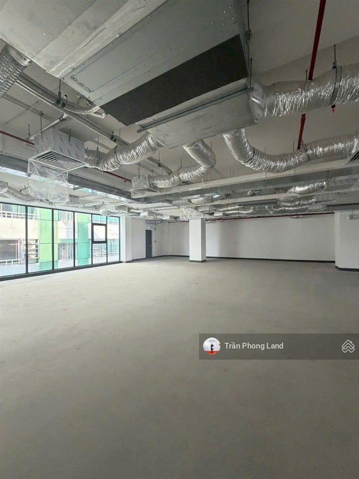 Chính chủ gửi bán nhà mặt tiền 546548 cách mạng tháng tám, p11, q3, 15(24)x36m, 668m2, 0938 140 ***