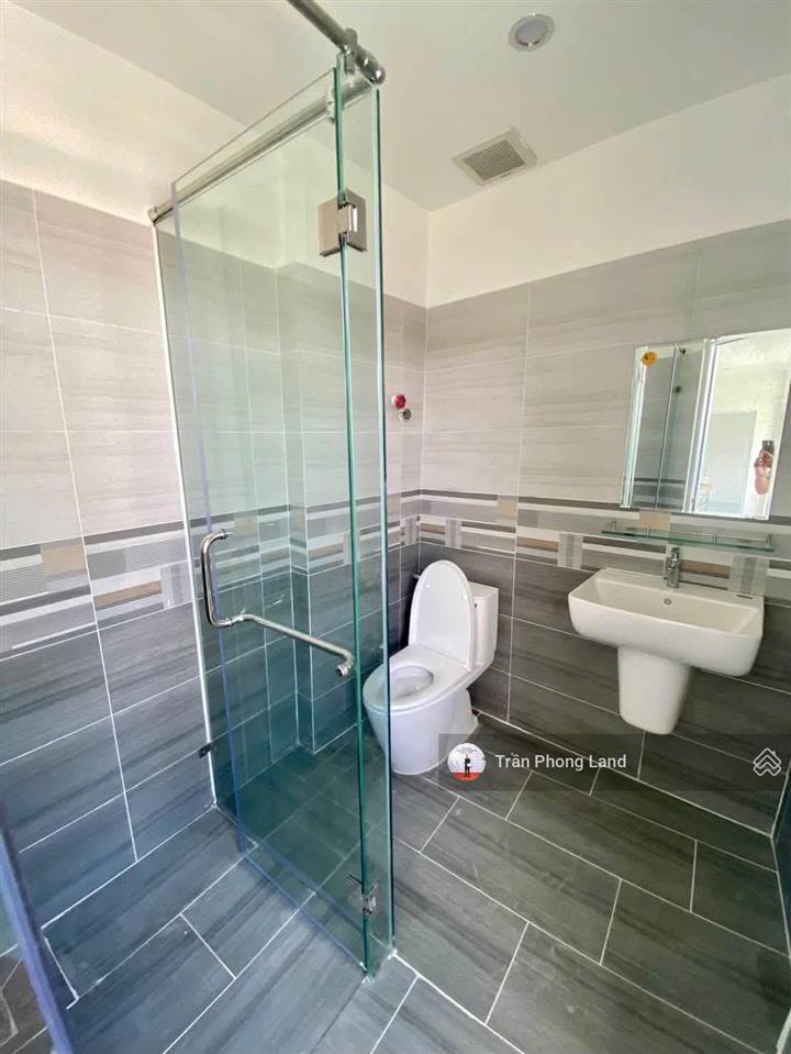 Chính chủ gửi cho thuê nhà mặt tiền 21a1 nguyễn hữu cảnh, p19, q. bình thạnh, 10.6x3.8m, 0908 140 ***