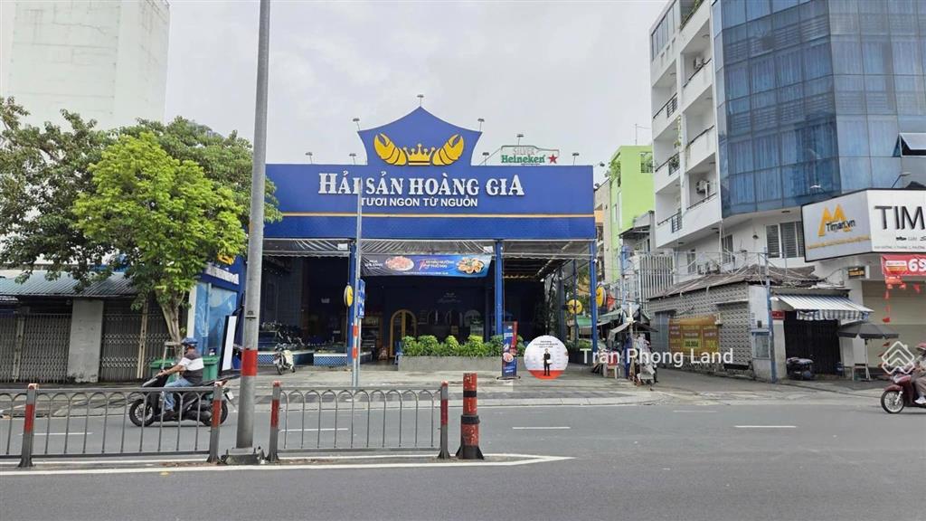 Chính chủ gửi cho thuê nhà góc 2 mặt tiền 608 ba tháng hai, p14, q10, 14.5(18)x25m, 0908 140 ***