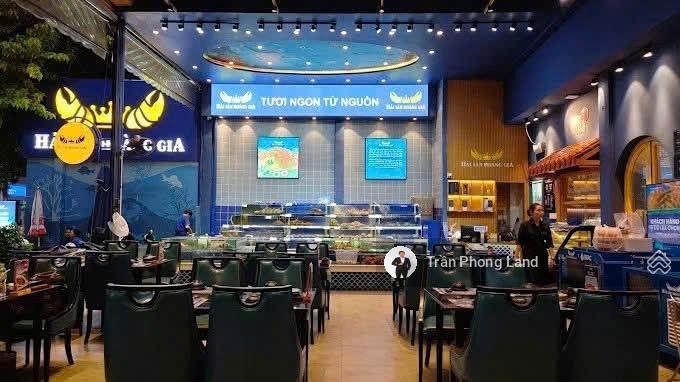 Chính chủ gửi cho thuê nhà góc 2 mặt tiền 608 ba tháng hai, p14, q10, 14.5(18)x25m, 0908 140 ***