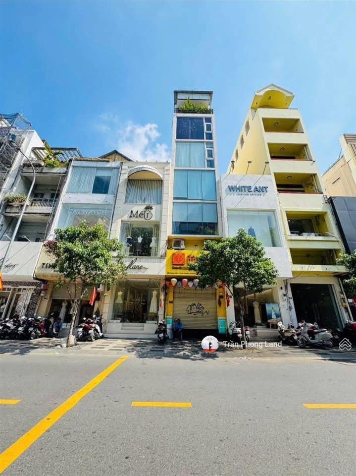 Chính chủ gửi bán nhà mặt tiền 130 nguyễn trãi, p. bến thành, q1, 3.9x19.5m, 73.1m2, 0938 140 ***