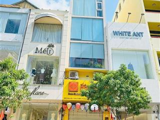 Chính chủ gửi bán nhà mặt tiền 130 nguyễn trãi, p. bến thành, q1, 3.9x19.5m, 73.1m2, 0938 140 ***