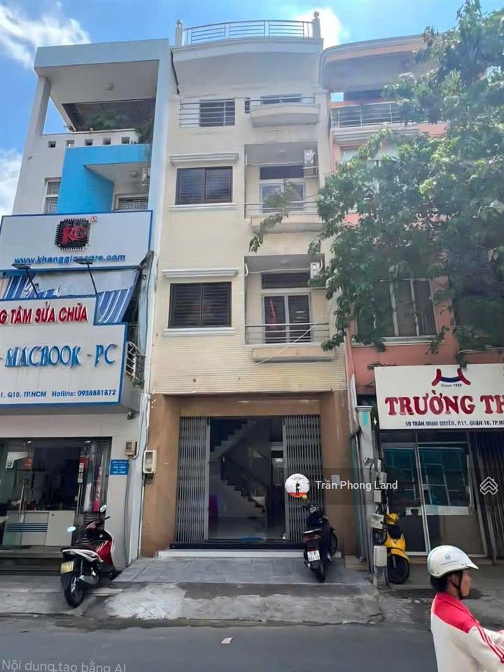 Chính chủ gửi cho thuê nhà mặt tiền 52 trần minh quyền, p11, q10, 4.5x15m, trệt 3 lầu, 0908 140 ***