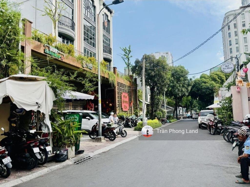 Chính chủ gửi cho thuê nhà mặt tiền 17 nguyễn thị diệu, quận 3, 7(10)x33m, trệt + lầu, 0908 140 ***