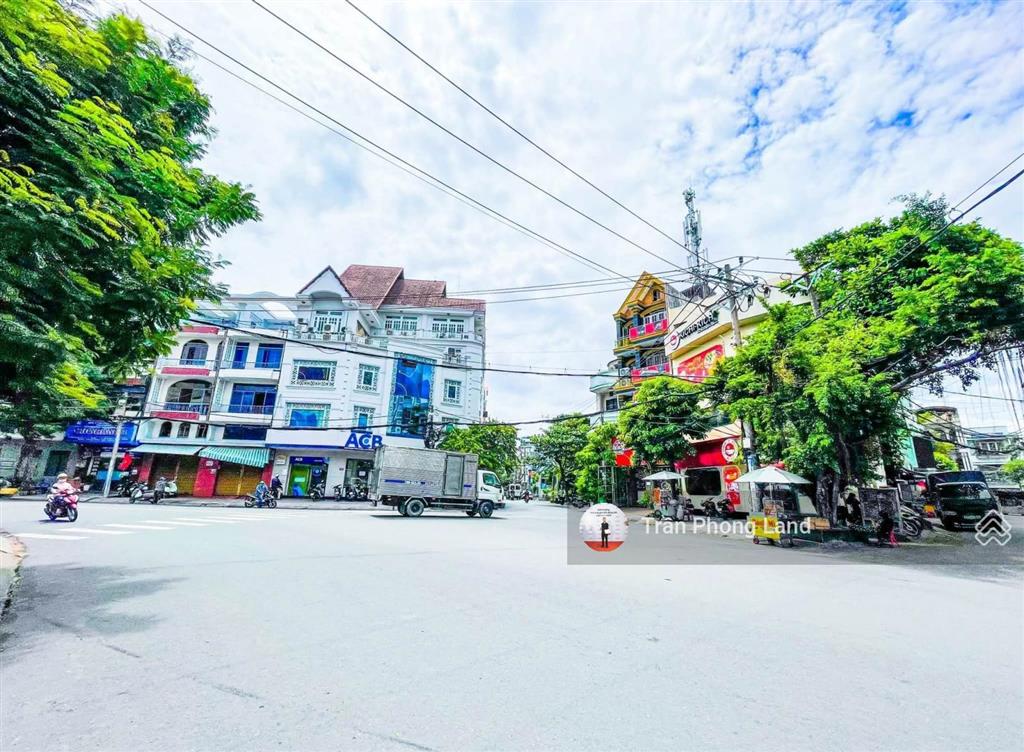Chính chủ gửi cho thuê nhà góc 2 mặt tiền 261263 nguyễn hồng đào, p14, q. tân bình, 0908 140 ***