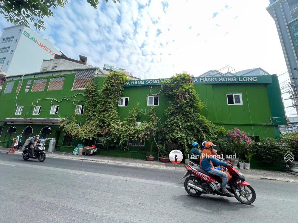 Chính chủ gửi cho thuê nhà góc 2 mặt tiền 84 trần huy liệu, p15, q. phú nhuận, 20x25m, 0908 140 ***
