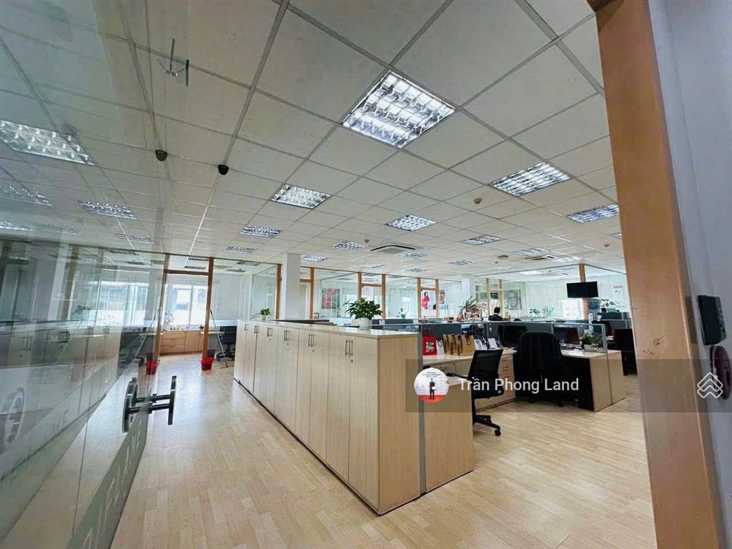 Chính chủ gửi cho thuê nhà mặt tiền 100102 nguyễn văn trỗi, p8, q. phú nhuận, 18x20m, 0908 140 ***