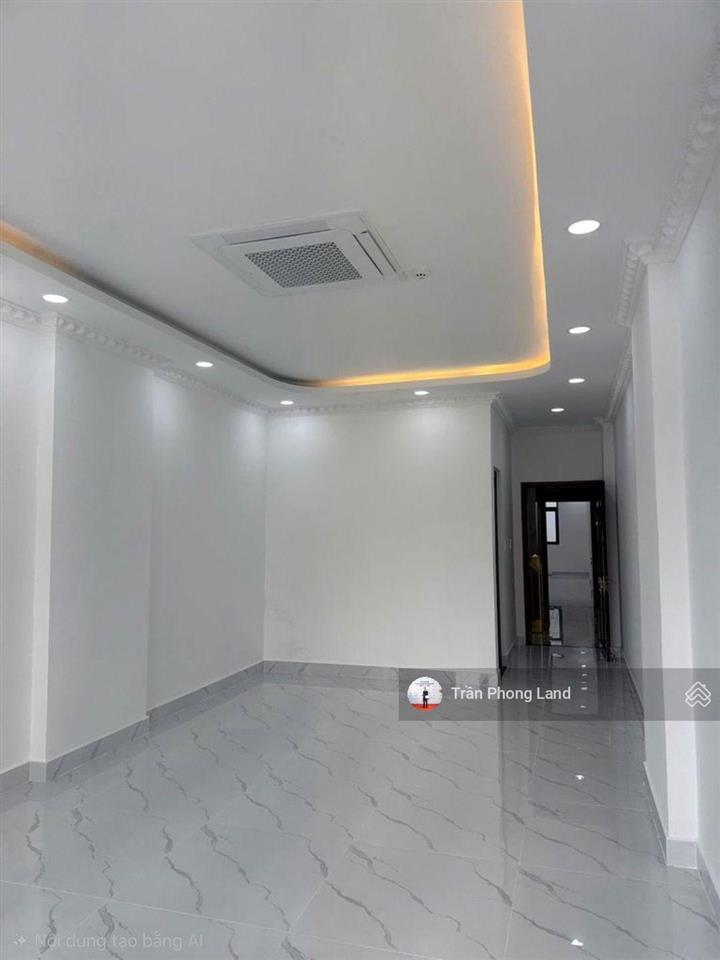 Chính chủ gửi cho thuê nhà mặt tiền 141 ba tháng hai, p11, q10, 4.1x28m, trệt 3 lầu, 0908 140 ***