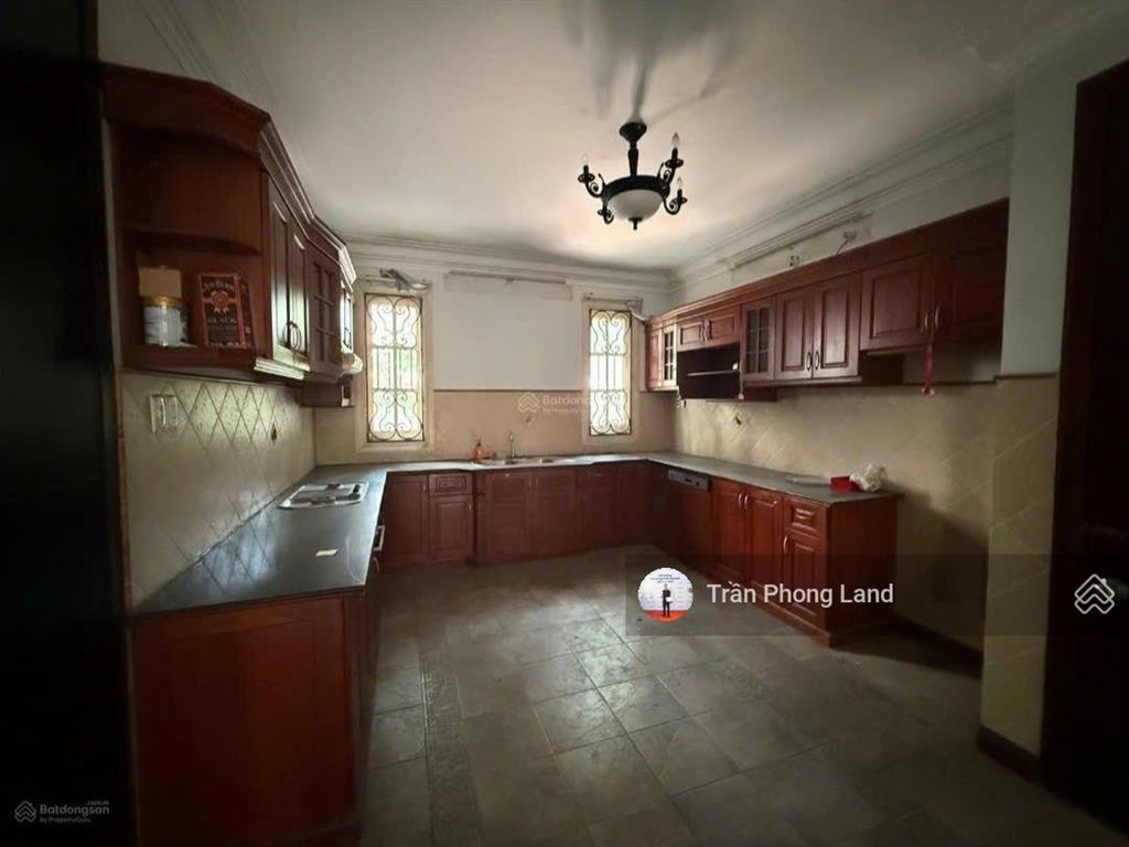 Chính chủ gửi cho thuê nhà mặt tiền 56 ngô quang huy, p. thảo điền, q2, 16.2x40m, 0908 140 ***