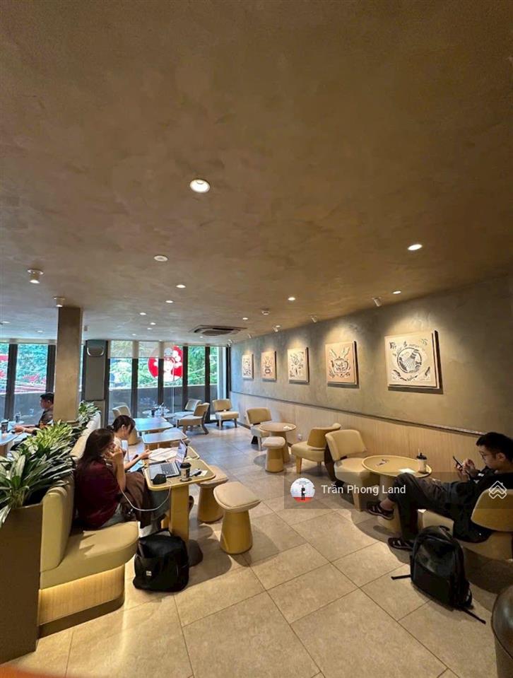 Chính chủ gửi cho thuê nhà mặt tiền 133135 bàu cát, q. tân bình, 8x18m, trệt 3 lầu, 0908 140 ***
