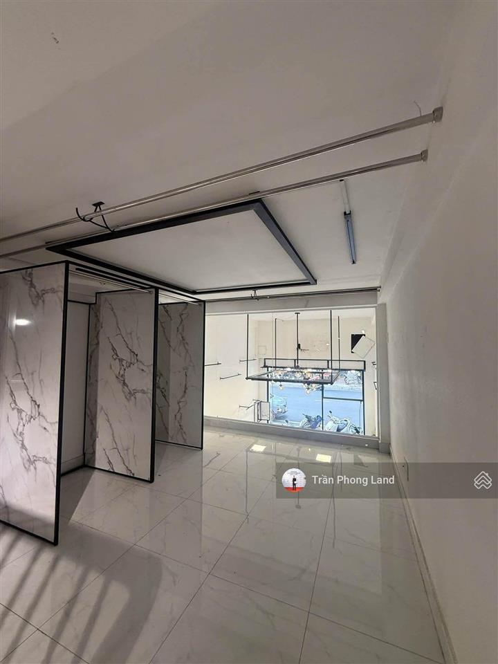 Chính chủ gửi cho thuê nhà mặt tiền 271 nguyễn trãi, p2, q5, 3.5x13.5m, trệt lửng 3 lầu, 0908 140 ***