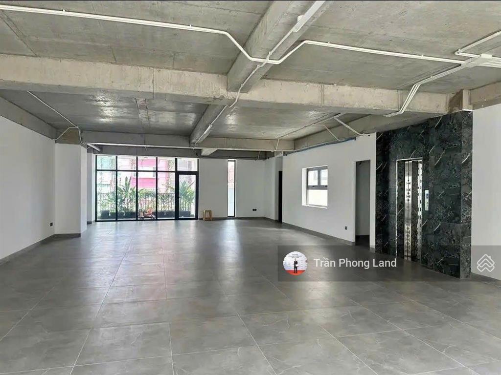 Chính chủ gửi cho thuê nhà mặt tiền 70 bạch đằng, q. tb, 10x15m, hầm trệt lửng 5 lầu, 0908 140 ***