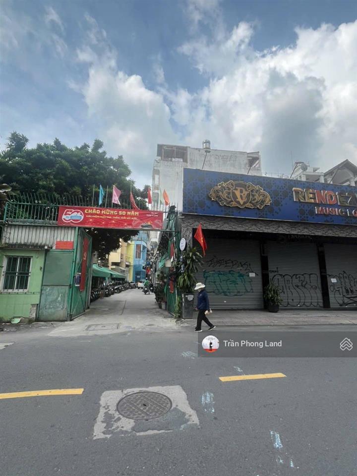 Chính chủ gửi bán nhà góc 2 mặt tiền 7880 trần đình xu, p. cô giang, q1, 12.5x19m, 0938 140 ***