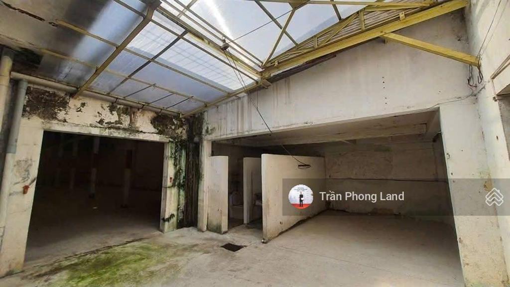 Chính chủ gửi cho thuê nhà mặt tiền 599605 bến bình đông, p13, q8, 18x43m, trệt + lầu, 0908 140 ***