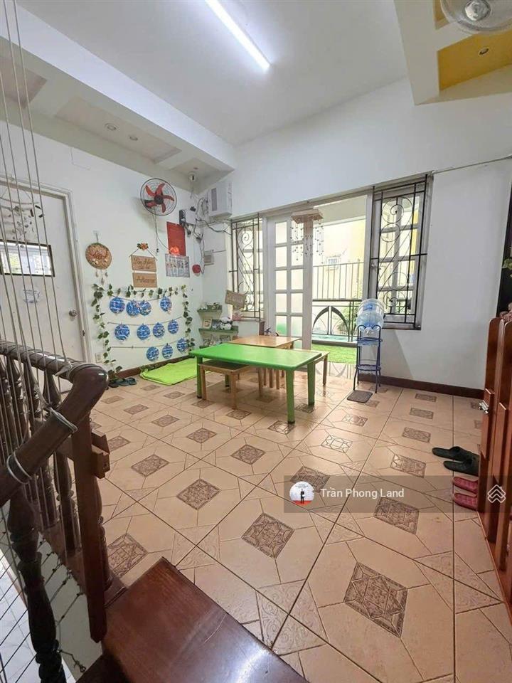 Chính chủ gửi cho thuê nhà mặt tiền số 6 nguyễn văn mại, p4, q. tân bình, 8.4x24m, 0908 140 ***