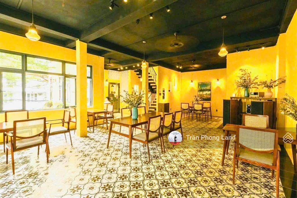 Chính chủ gửi cho thuê nhà góc 2 mặt tiền hxh 449/11 sư vạn hạnh, p12, q10, 10x16m, 0908 140 ***