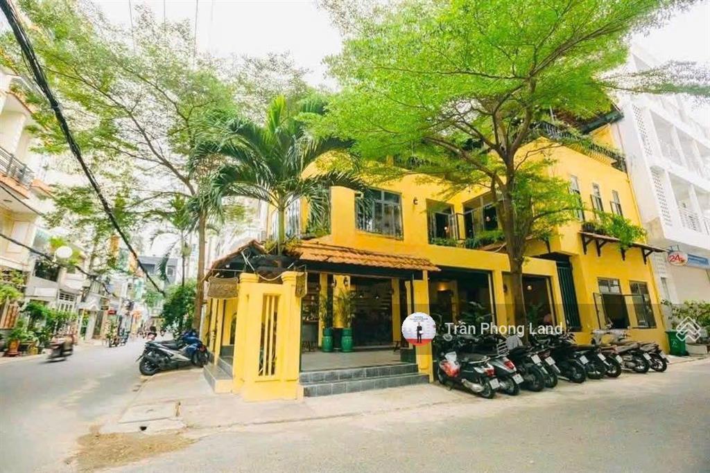 Chính chủ gửi cho thuê nhà góc 2 mặt tiền hxh 449/11 sư vạn hạnh, p12, q10, 10x16m, 0908 140 ***