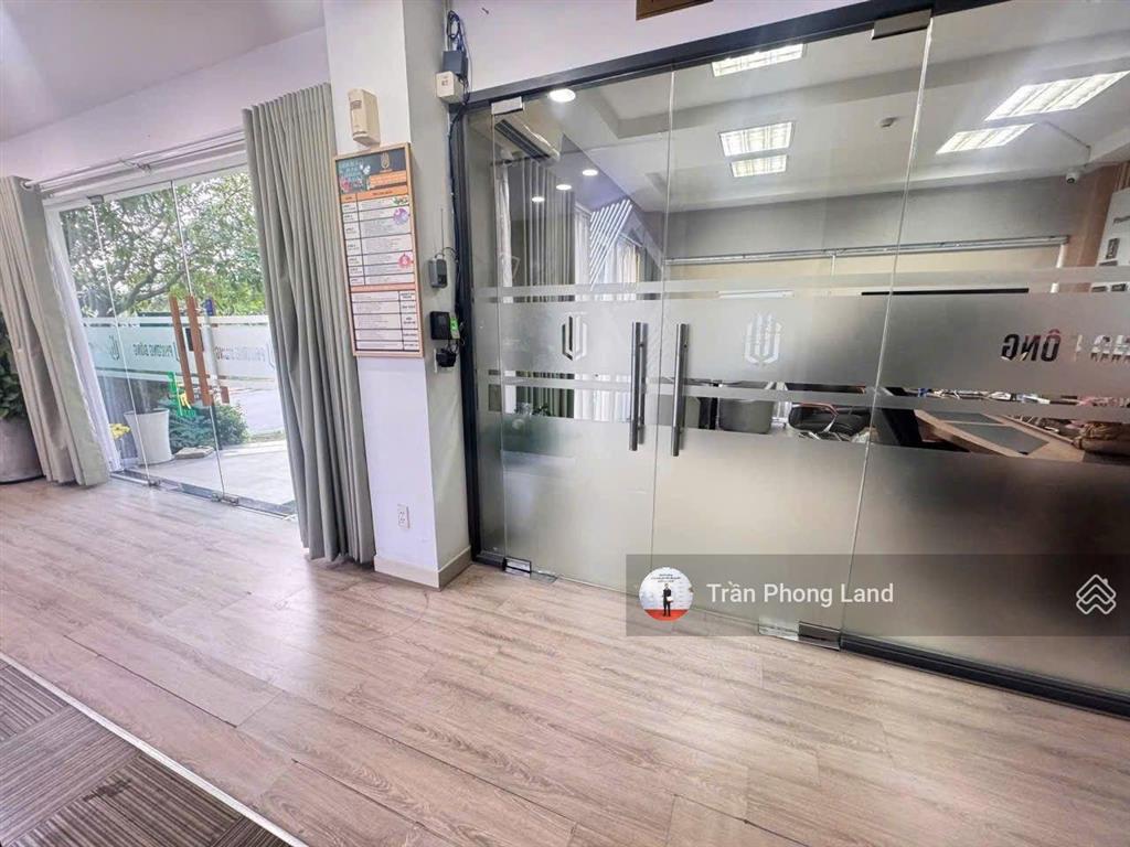 Chính chủ gửi cho thuê nhà góc 2 mặt tiền 152 cao đức lân, p. an phú, q2, 12x20m, 0908 140 ***