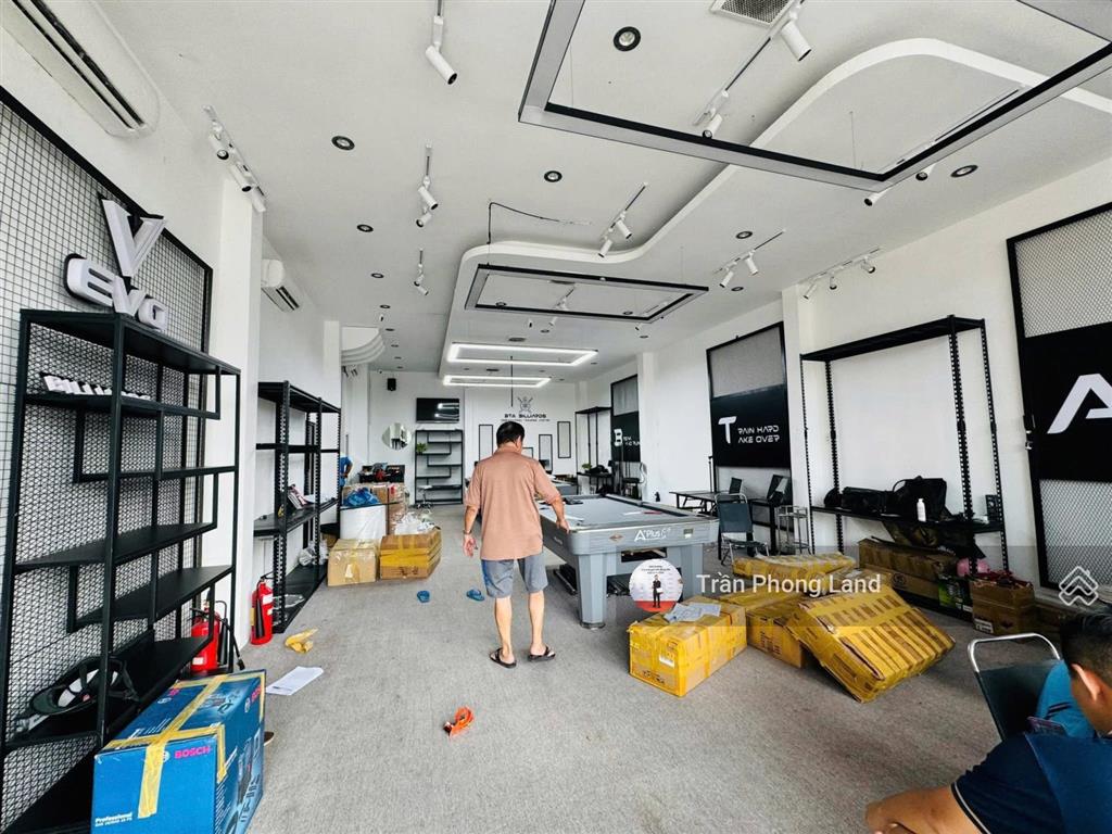 Chính chủ gửi cho thuê nhà mặt tiền 400a402 điện biên phủ, phường 17, quận bình thạnh, 0908 140 ***