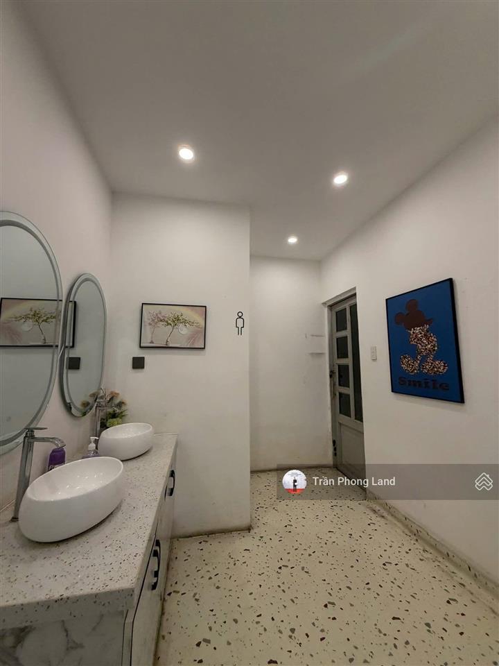 Chính chủ gửi cho thuê nhà góc 2 mặt tiền 15a tôn thất tùng, q1, 4x20m, trệt 3 lầu, 0908 140 ***