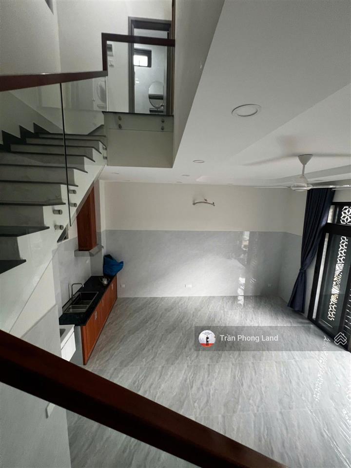Chính chủ cho thuê nhà mặt tiền 100102 đường số 37, p. tân quy, q7, 6x6m, trệt + lầu, 0908 140 ***