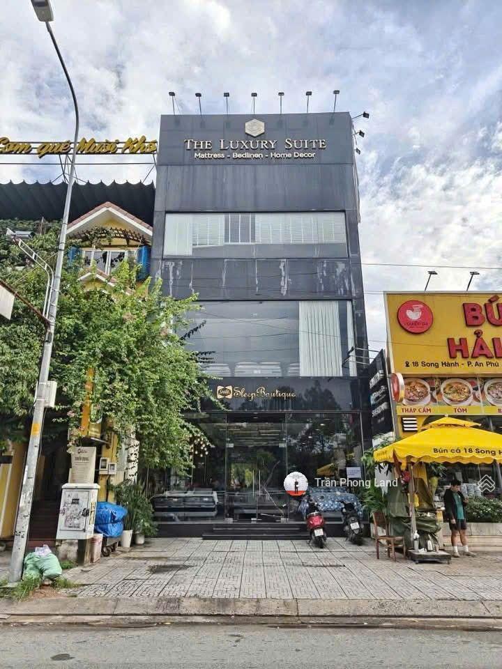 Chính chủ gửi cho thuê nhà mặt tiền 19 song hành, p. an phú, q2, 7.5x20m, trệt 3 lầu, 0908 140 ***