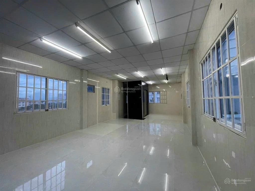 Chính chủ gửi cho thuê nhà góc 2 mặt tiền 1b đề thám, q1, 5x12m, trệt 4 lầu tm, 0908 140 ***
