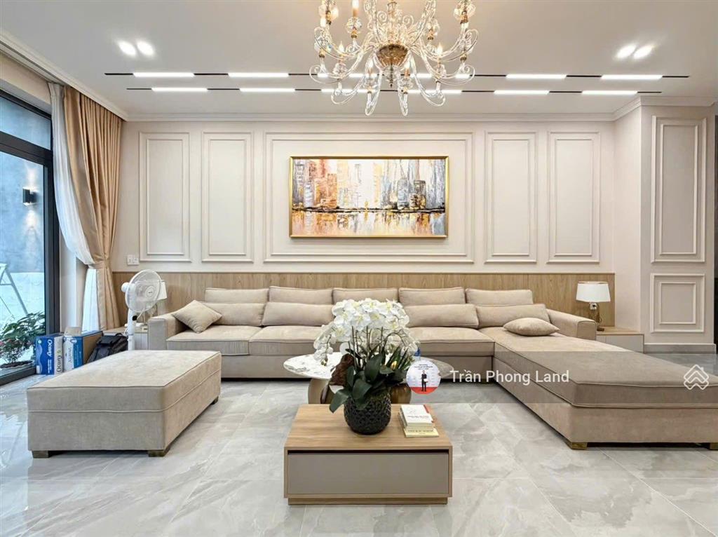 Chính chủ gửi bán nhà hẻm xe hơi 101/62 nguyễn chí thanh, p9, q5, 8x19.3m, trệt 3 lầu, 0938 140 ***