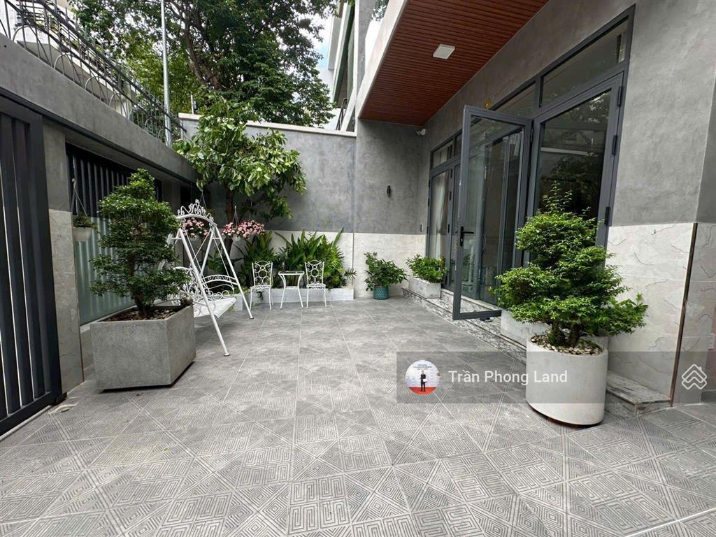 Chính chủ gửi bán nhà hẻm xe hơi 101/62 nguyễn chí thanh, p9, q5, 8x19.3m, trệt 3 lầu, 0938 140 ***