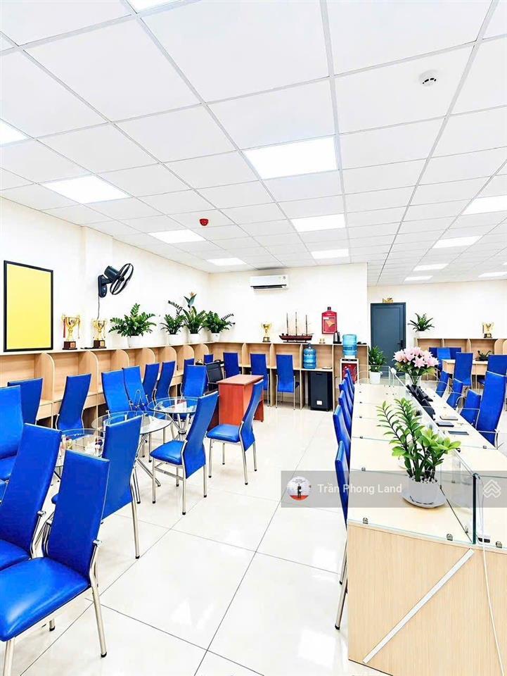 Chính chủ gửi cho thuê nhà mặt tiền 201a phan văn trị, p14, q. bình thạnh, 10x27m, 0908 140 ***
