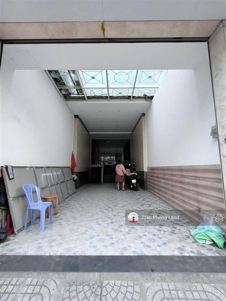 Chính chủ gửi cho thuê nhà mặt tiền 372 lê quang định, p11, q. bình thạnh, 4x17.5m, 0908 140 ***