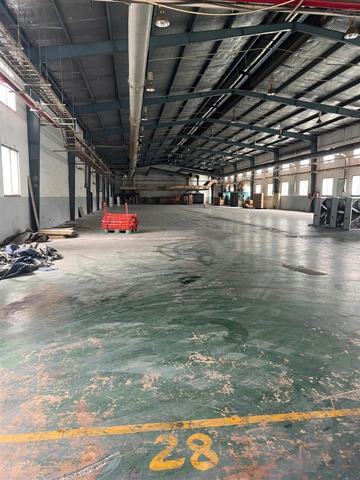 Cho thuê nhà xưởng trong kcn mỹ phước, bến cát  (tp.hcm)  0978 627 ***