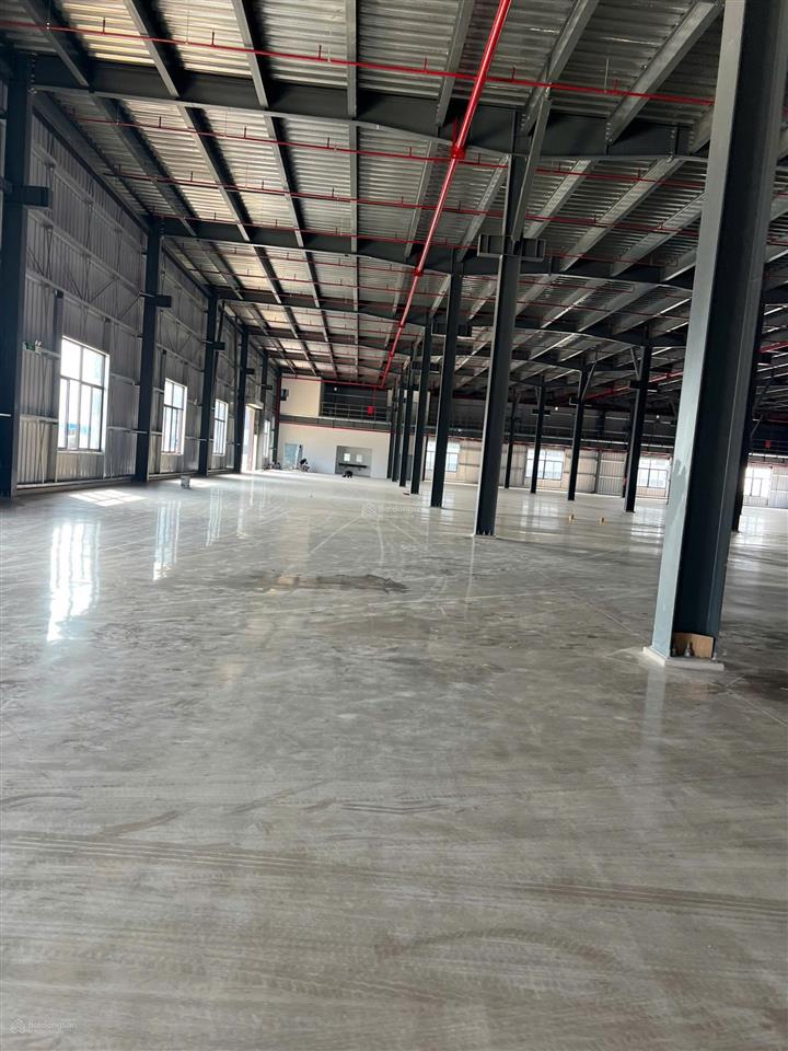 Bán nhà xưởng quy mô lớn nằm trong khu công nghiệp trung tâm tp mới bình dương  0978 627 ***
