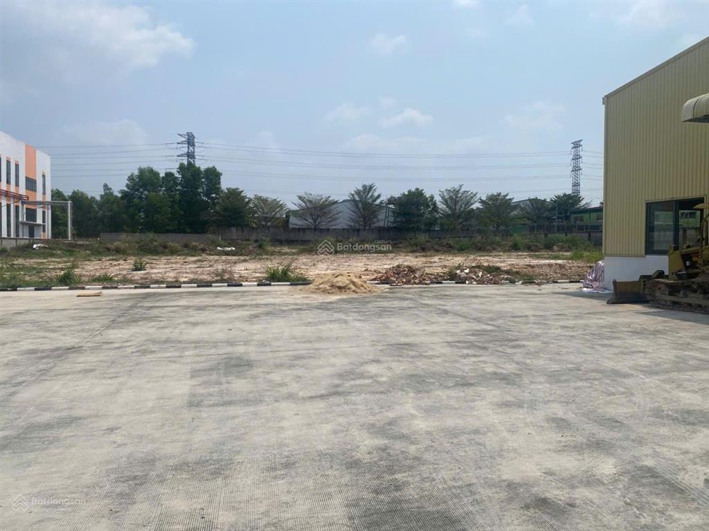 Bán đất kcn bàu bàng 6.500m2 giá  0978 627 ***