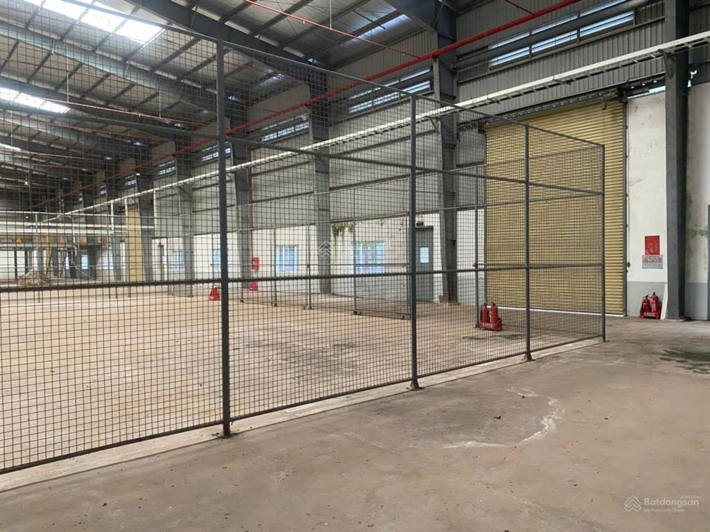 Bán nhà xưởng 7.489,2m2 skc, pccc tự động, giá thương lượng 0978 627 *** mr thái