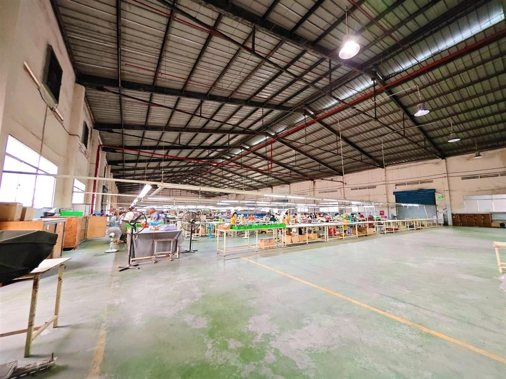 Chuyển nhượng nhà xưởng kcn hố nai 3 đồng nai 5000m2 xưởng 3200m2 văn phòng