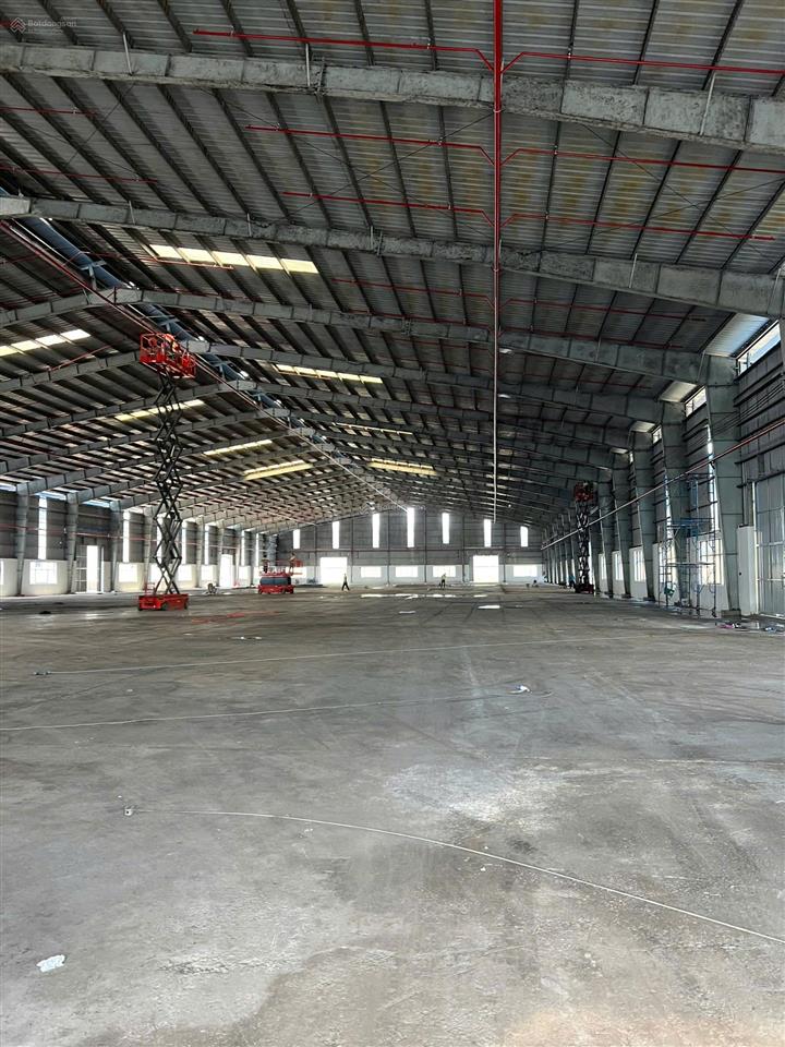 Cho thuê khu nhà xưởng quy mô lớn tại kcn giang điền,đồng nai phù hợp doanh nghiệp sản xuất,kho vận
