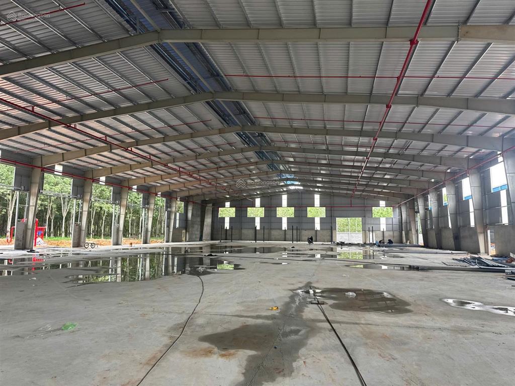Cho thuê nhà xưởng, tổng khuôn viên 15.000m2, nhà xưởng 8.500 kcn tân đô long an, 097862788