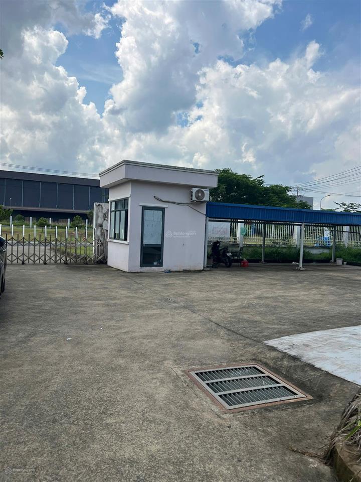 Cần bán khu nhà xưởng, tổng khuôn viên 30.000, khu công nghiệp bình sơn, đồng nai. thái 0978 627 ***